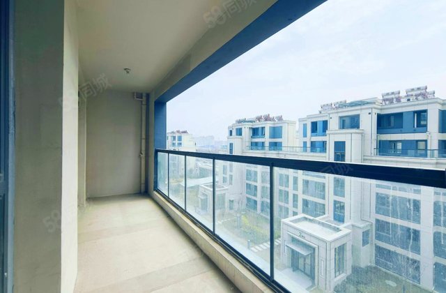 鲁昊棠琳湾(二期)3室2厅138㎡139万二手房图片