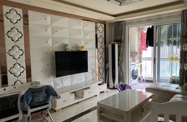 润洋壹品(东台) 南北通透 精装修 158万 房东急置换 诚