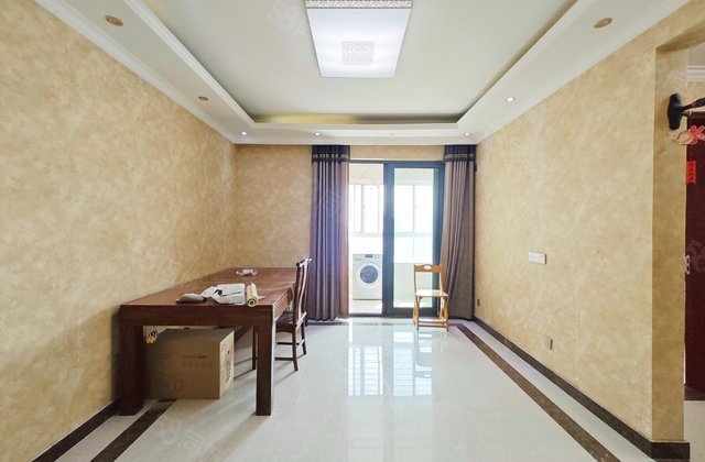 绿地新里花园一期1室1厅59㎡67万二手房图片