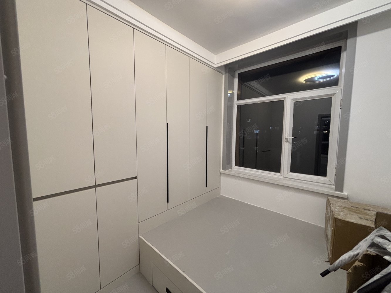 东方新天地2室2厅1卫63㎡南北26.5万