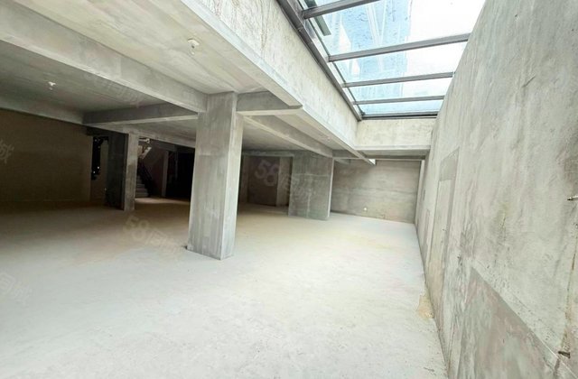 华润置地公元九里3室2厅307.3㎡141万二手房图片