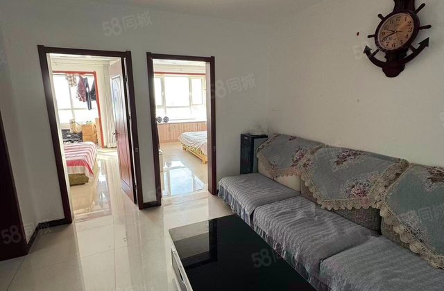 中景华庭B区(公寓住宅)2室2厅81.17㎡56万二手房图片