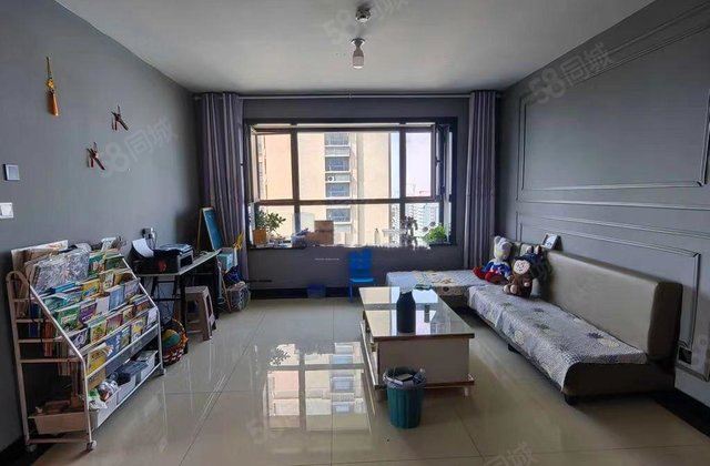 便宜了，月季对面的华建小区，免大税带车位储藏室房东诚心出售