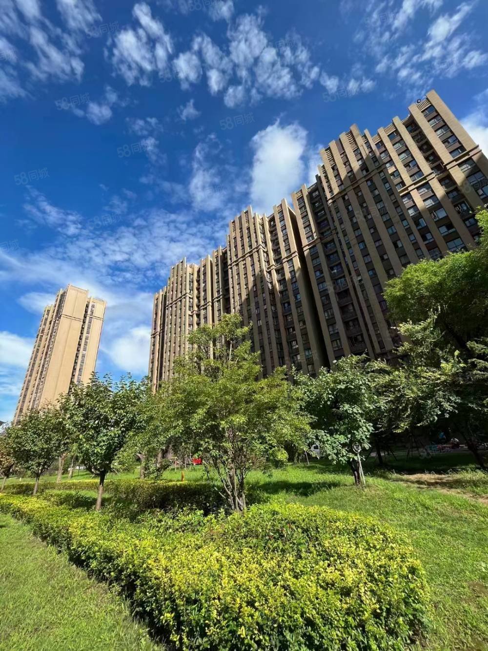 奥达文景观园2室2厅1卫90㎡南80万