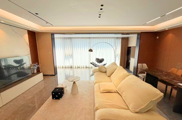 雅居乐雅樾澜庭4室2厅136㎡187.9万二手房图片