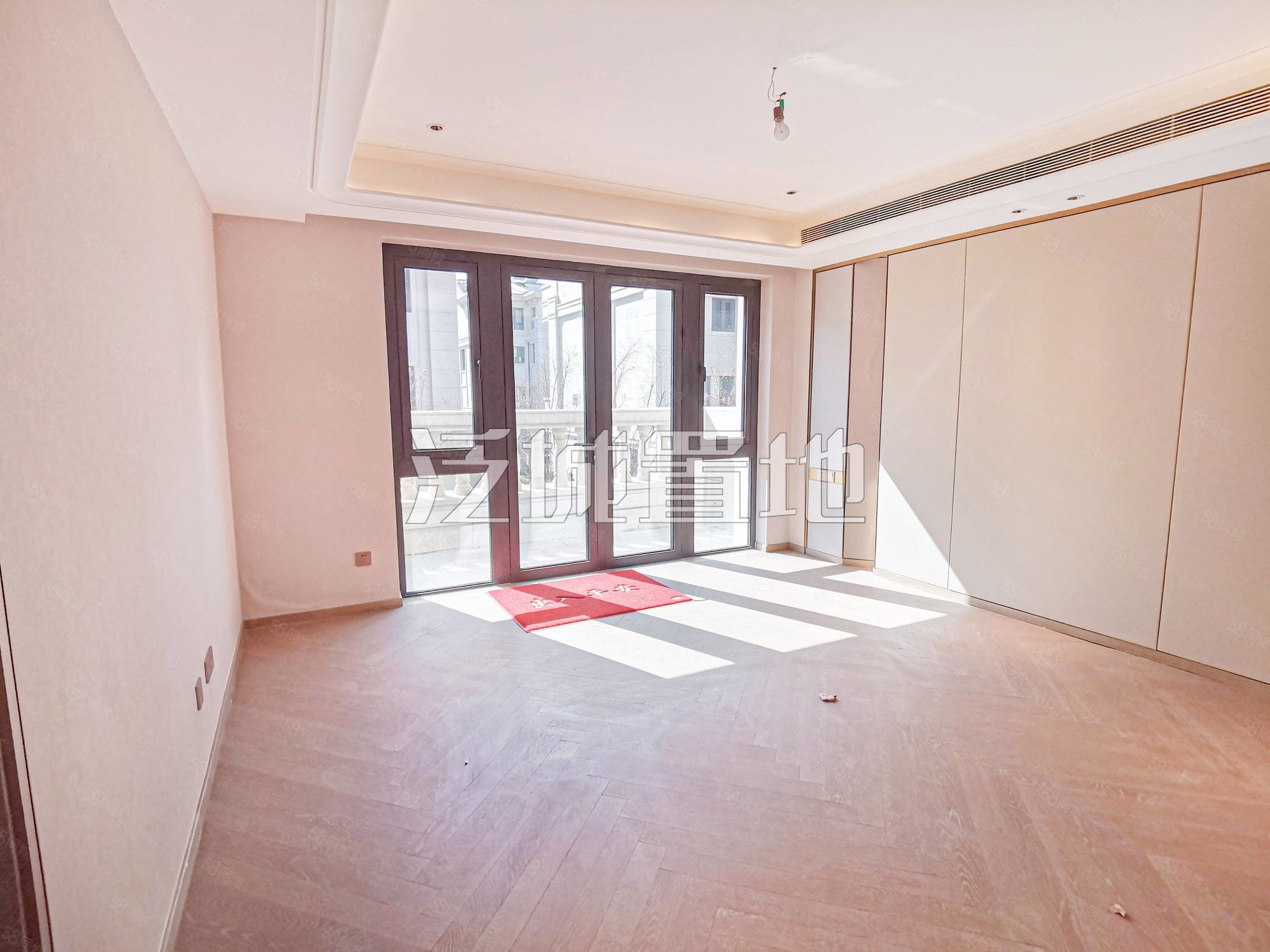 國瑞熙墅二區(qū)4室3廳3衛(wèi)418㎡南北1680萬