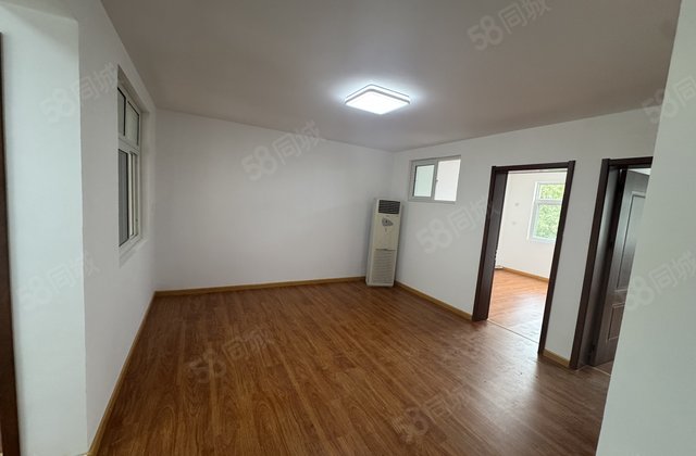 急售 东昌中学本部 五交化家属院3室 好楼层 免大税 好停车