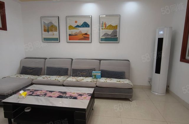 新出光岳花园对过电梯房，单价6000多，随时看房，中间楼层。