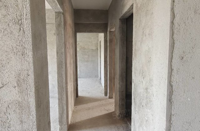 万汇广场3室2厅122㎡52万二手房图片