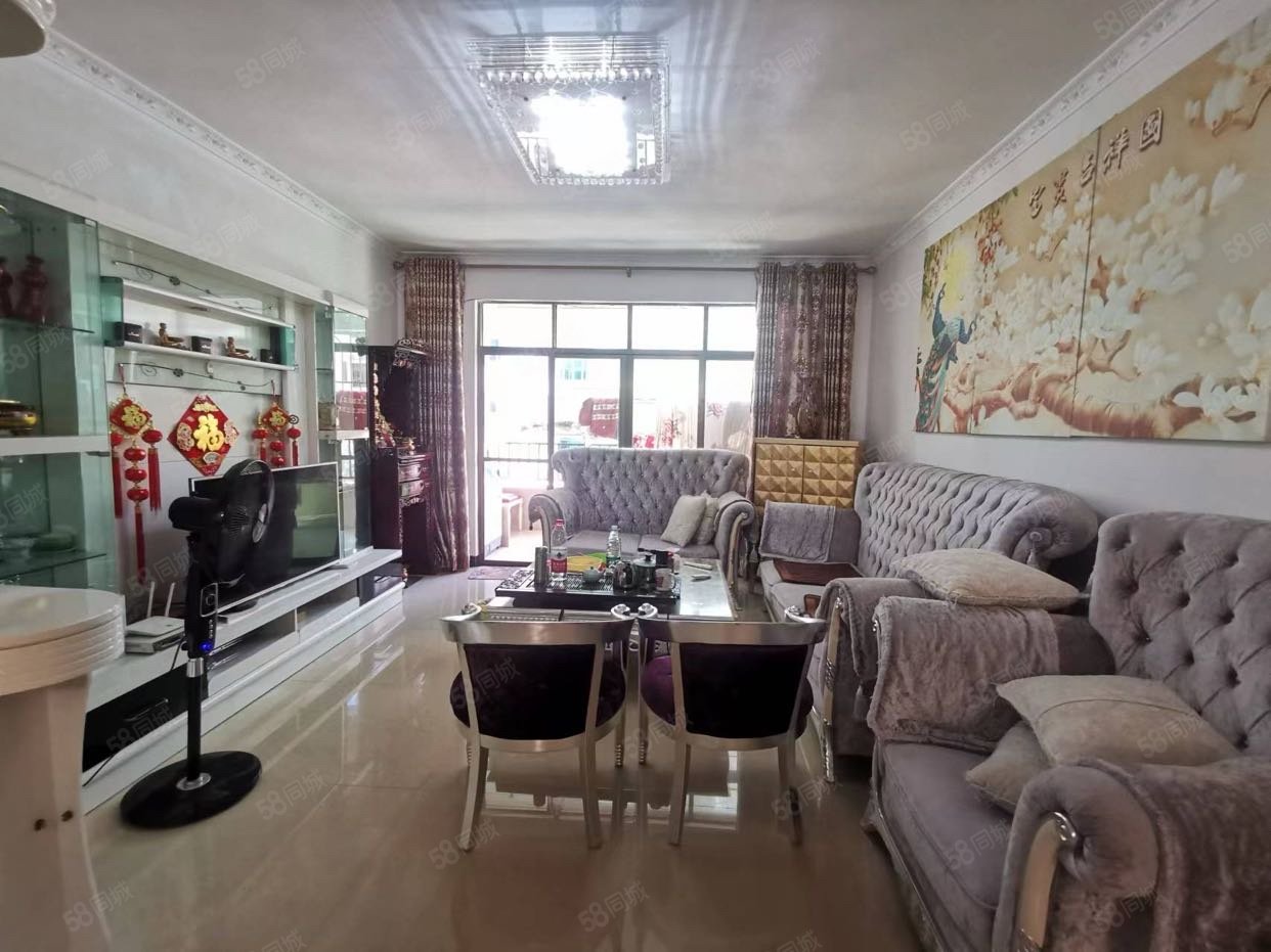 福景园3室2厅2卫119.71㎡南48万