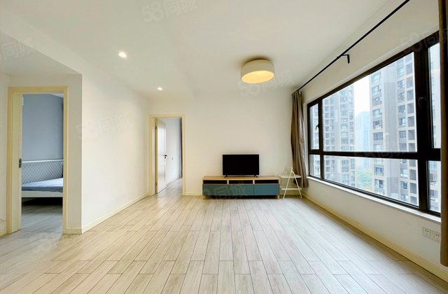 锦江逸家3室2厅62.28㎡153万二手房图片