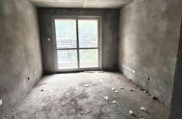 天阔假日风景2室1厅76.32㎡39万二手房图片