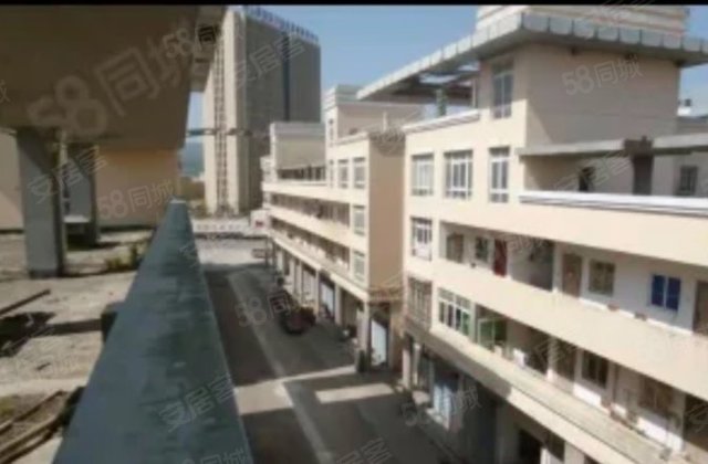 西码头国际海鲜城小区2室1厅72㎡32万二手房图片