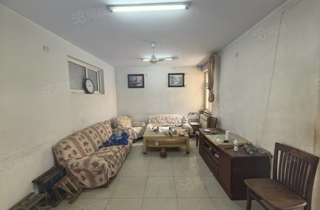 万达 三院附近 海润公园 谷庄文锦苑 二楼 全明户型 免大税