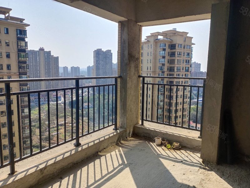 电梯房 新辉华府 3室2厅 采光好 周边商圈成熟,新辉华府-岳阳58同城