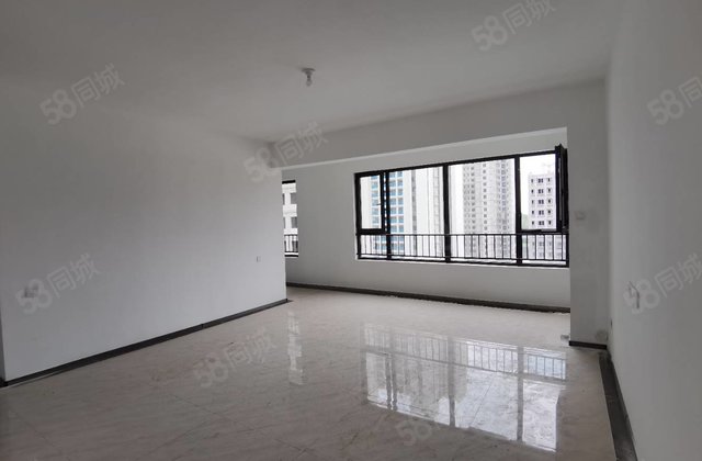 碧桂园星汇 四室洋房 大阳台 四开间朝南 急售