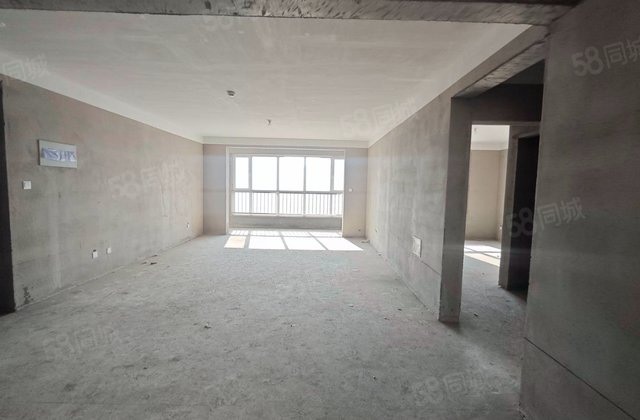 凤凰家园(三期)3室2厅153㎡56万二手房图片