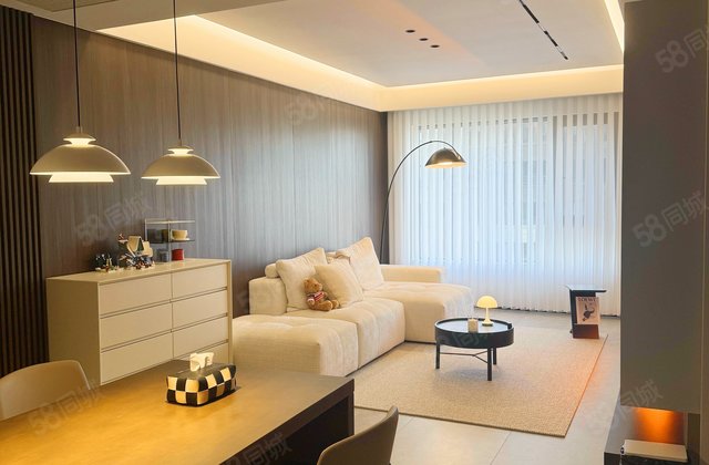 IMC国际广场(商住楼)2室2厅73.03㎡68万二手房图片