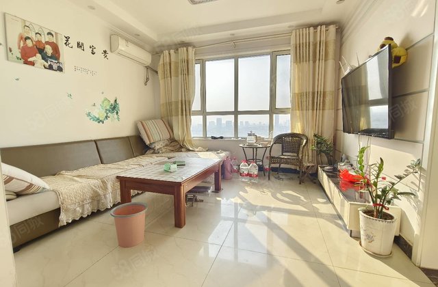 星光中央丽都 边户三室 免大税 中央帝景，六中 人民公园