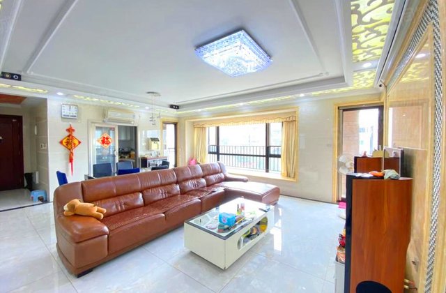 中信凯旋公馆4室2厅144.32㎡338万二手房图片