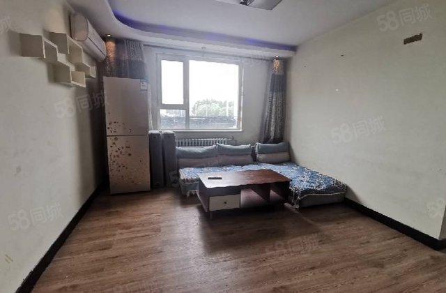 房东急卖！老文轩北邻 龙山花园三室   三楼 东边户 免大税