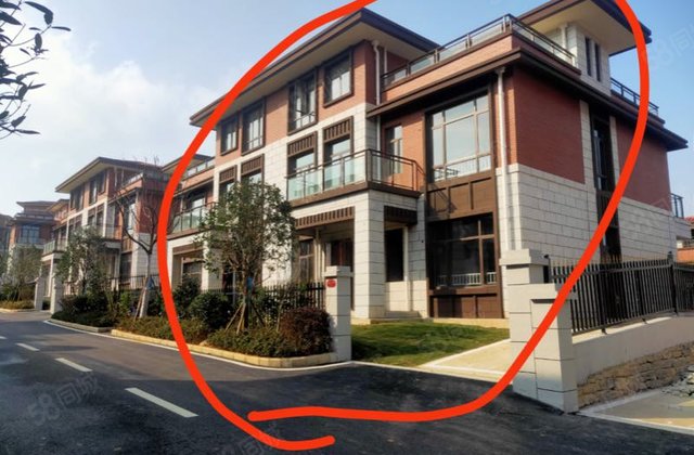 中铁国际生态城(别墅)5室2厅256㎡198万二手房图片