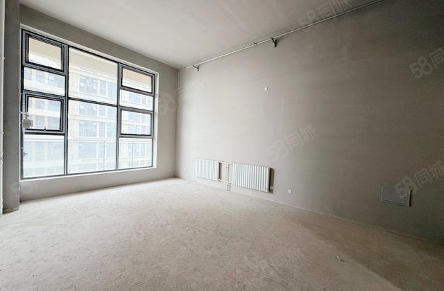 天保智慧城3室2厅65㎡33万二手房图片