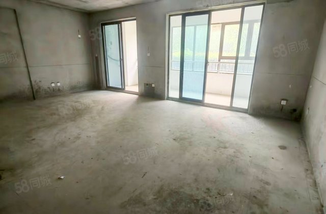 万瑞林山翠语3室2厅124.16㎡53万二手房图片