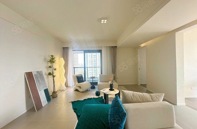 约克郡壹號湖畔3室2厅113.1㎡122.5万二手房图片