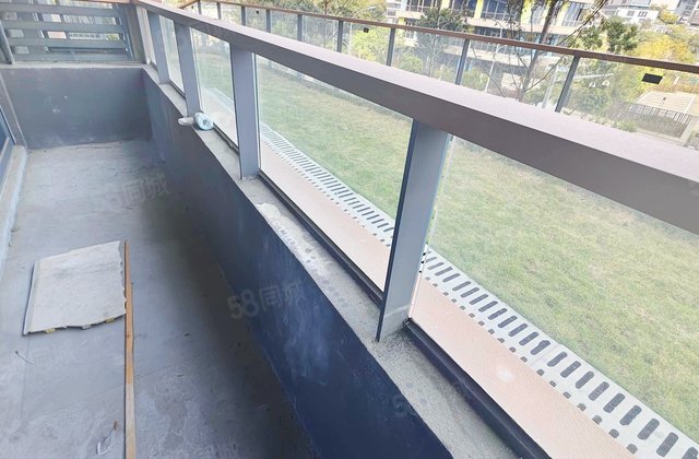 中国铁建西派宸樾(二期)3室2厅97㎡81万二手房图片