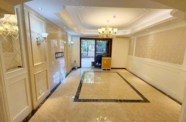 龙光天悦龙庭4室2厅146.17㎡270万二手房图片