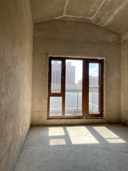 【10图】苏州印象(御园)独栋别墅359平实用面积530请6室3厅4卫,苏州