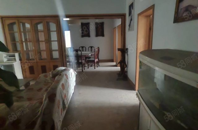 中原小区4室2厅147.86㎡67万二手房图片