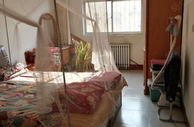 市中心昌华小区、东昌中学、房东直卖，送地下室车位价格可议