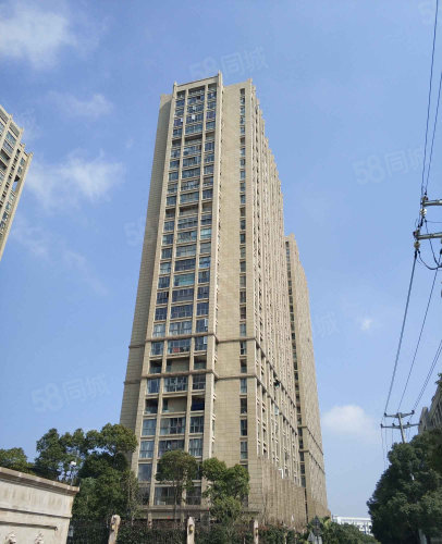 诚心出售国际公馆4室1厅3卫530万199.85平