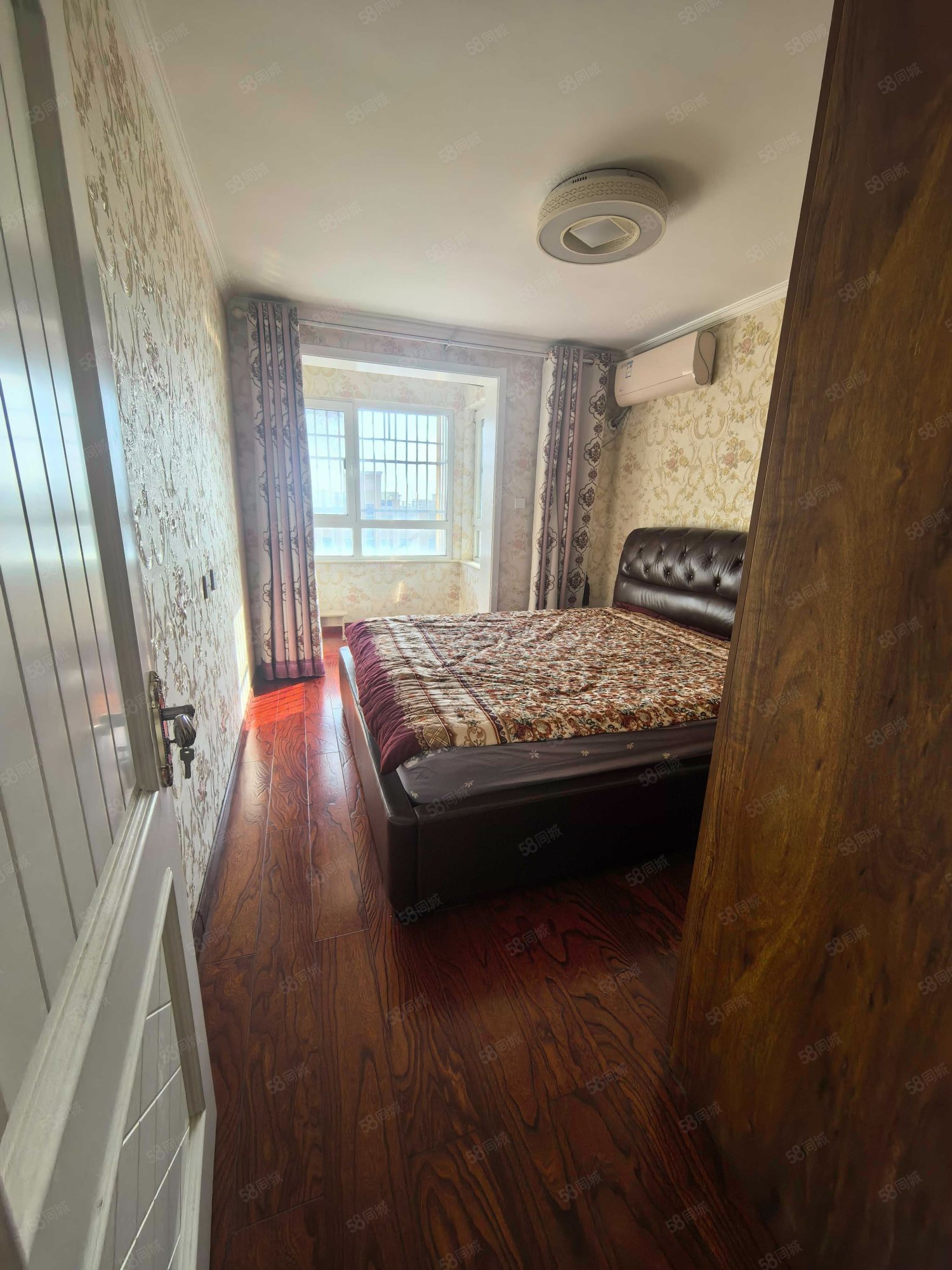 佟馨家園A區(qū)2室1廳1衛(wèi)87.35㎡南260萬