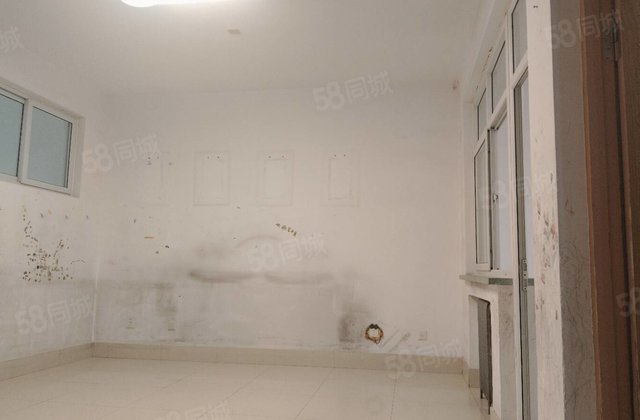 急售，送储藏室，小区随便停车，电大家属院，阿尔卡迪亚五期