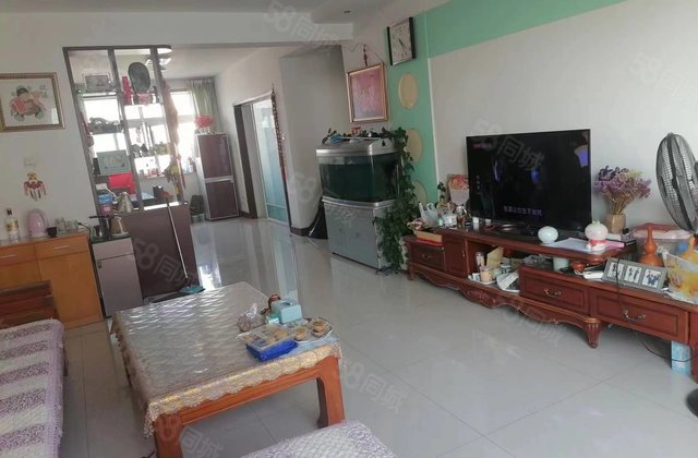 8万3室2厅1卫120㎡南共5层2009年建造凯泽花园东营区西城现河路7号满