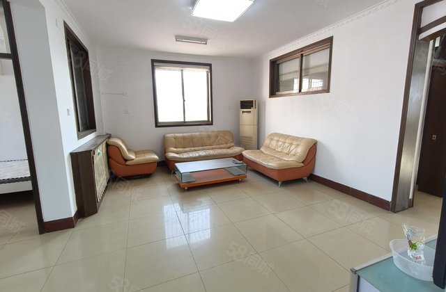 三中！东昌中学！区经信局家属院！东边户！市医院南！停车方便！