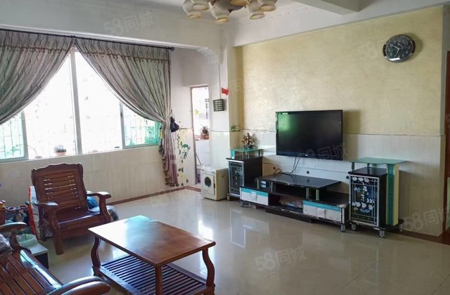 汇景广场4室2厅115.38㎡28万二手房图片