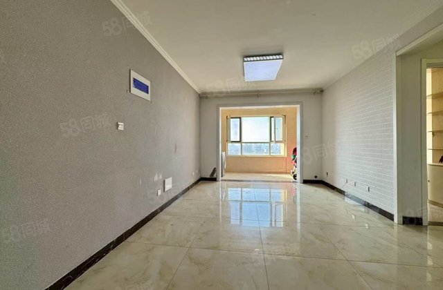 水晶郦城商品区 七中西邻  带储 免大税