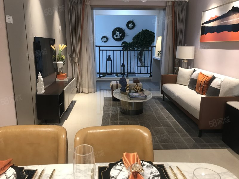 汇泉西悦城8号院3室2厅1卫89㎡南北96万