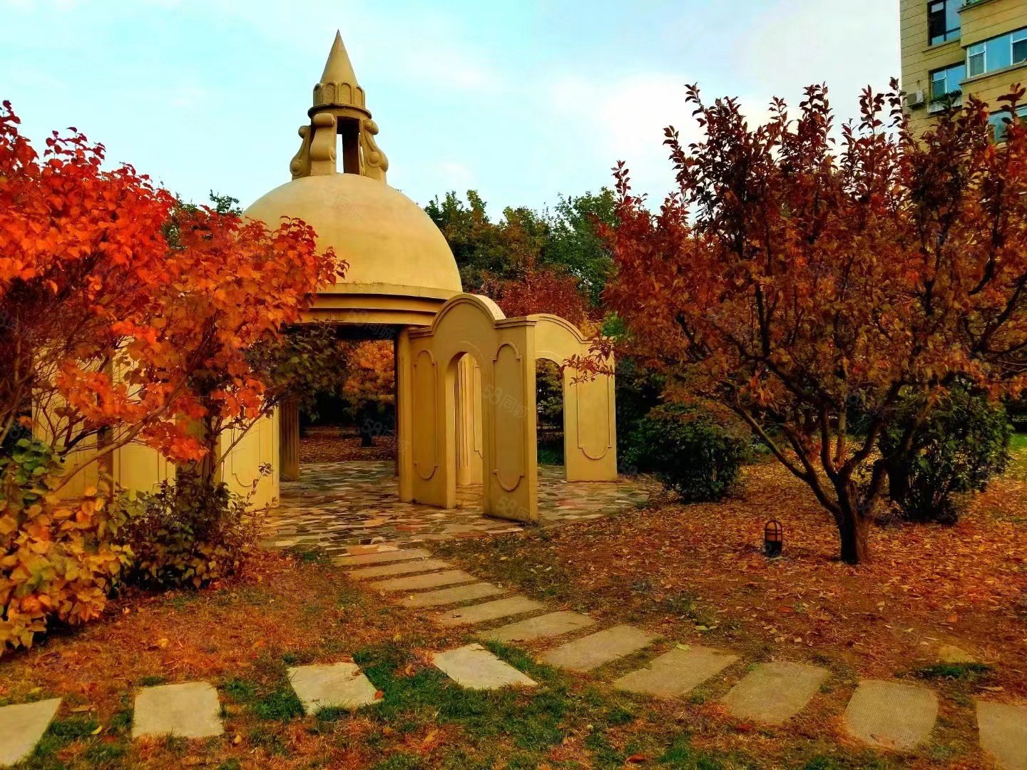 威尼斯花园3室2厅2卫173㎡南北158万