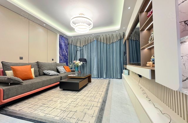 38B街区2室2厅74㎡30.8万二手房图片