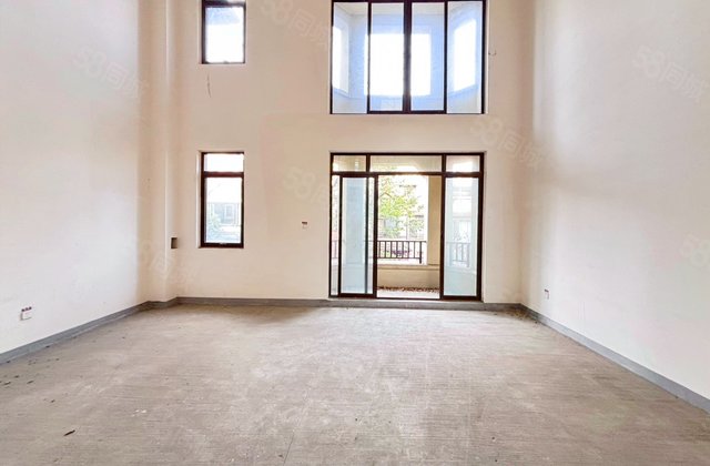 龙湖悠山郡花屿台3室2厅250.68㎡180万二手房图片