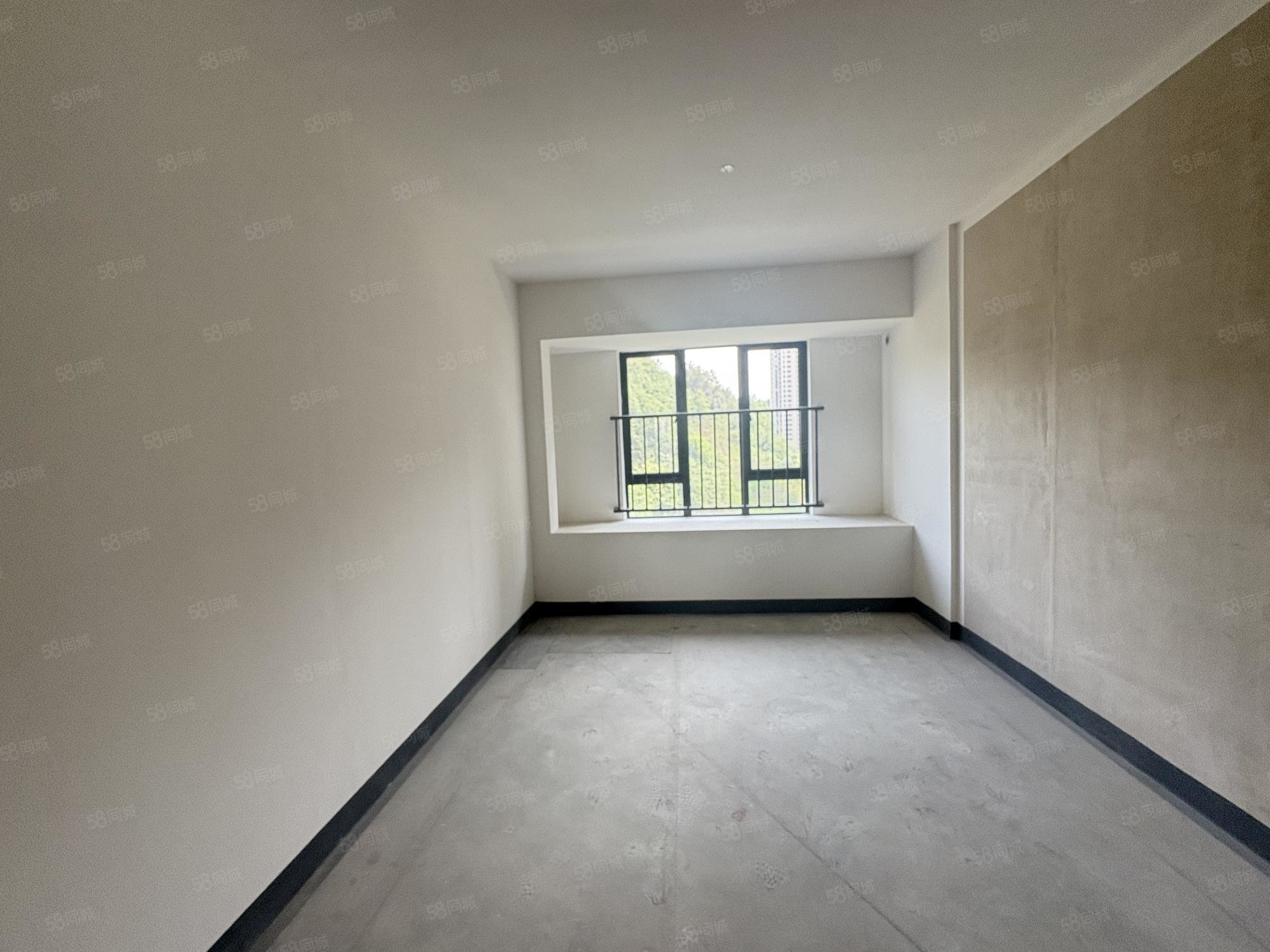 招商兰溪谷3室2厅2卫115㎡南80万