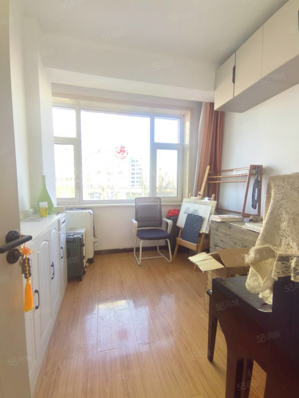 东艺嘉园3室2厅1卫129㎡南北59.8万