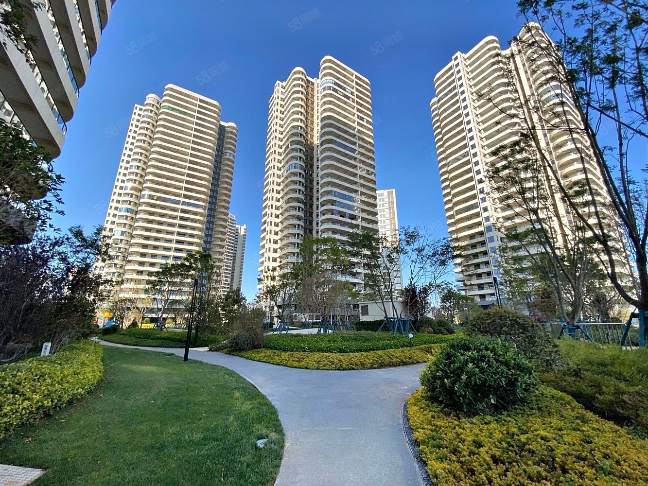 清凤滇池美岸2室2厅1卫88㎡南北62万