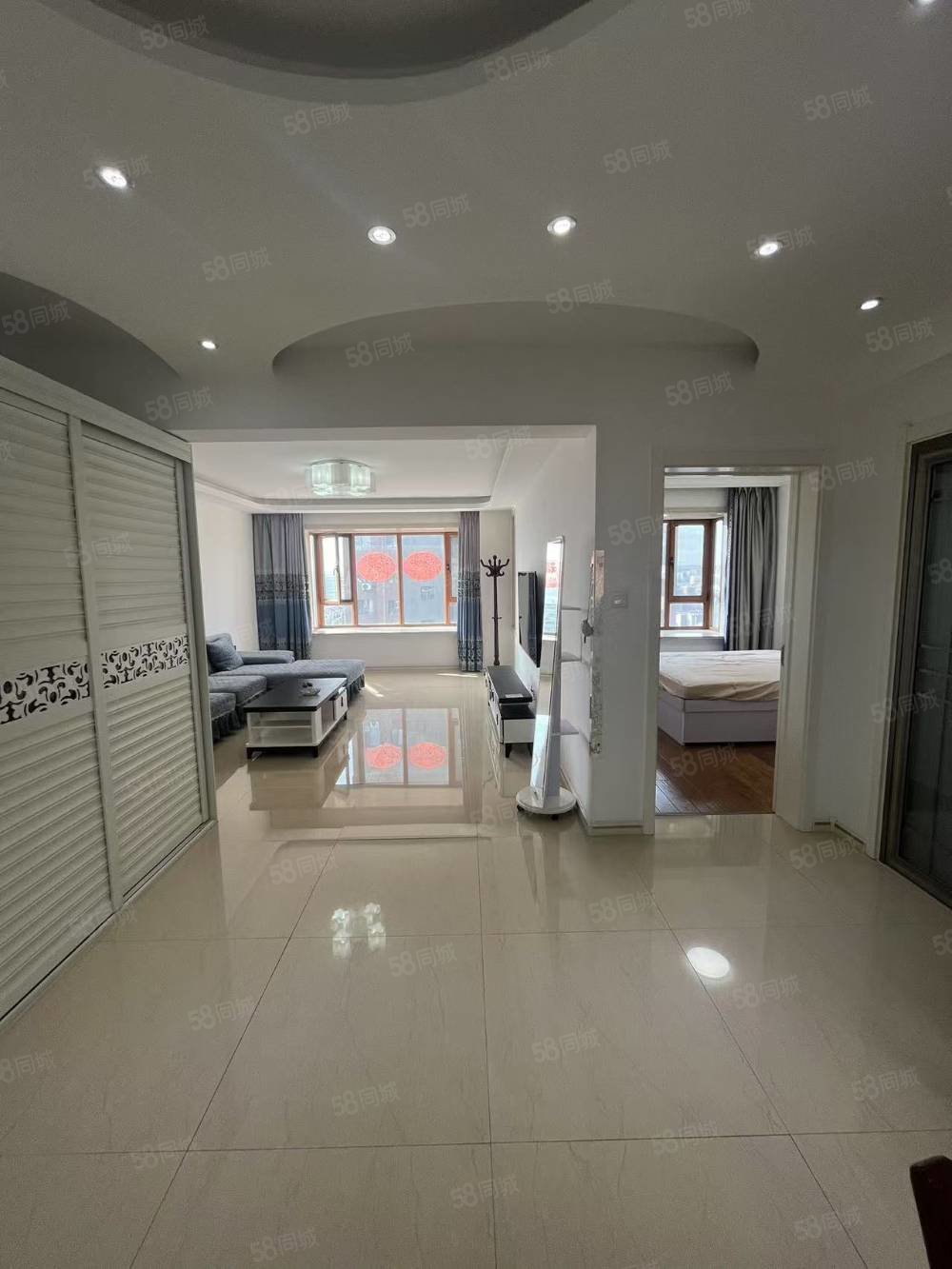 隆基华典2室2厅1卫97㎡南北44.5万