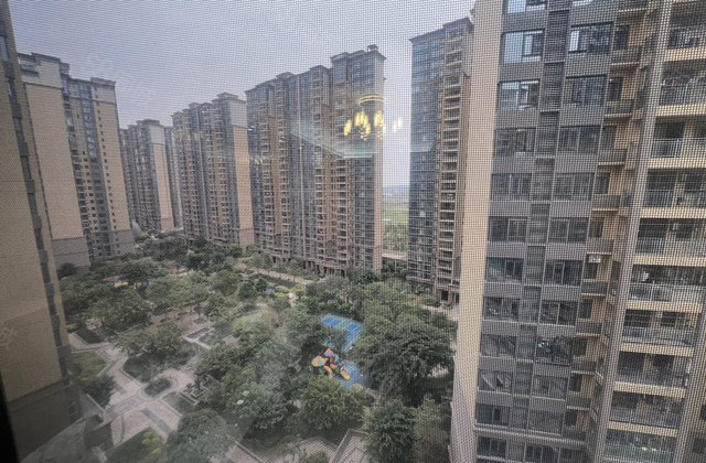 正升华府4室2厅159㎡118万二手房图片